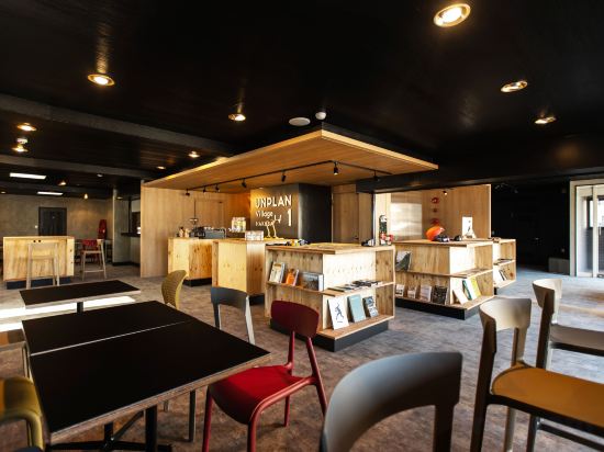 Фото Unplan Village Hakuba – Hostel