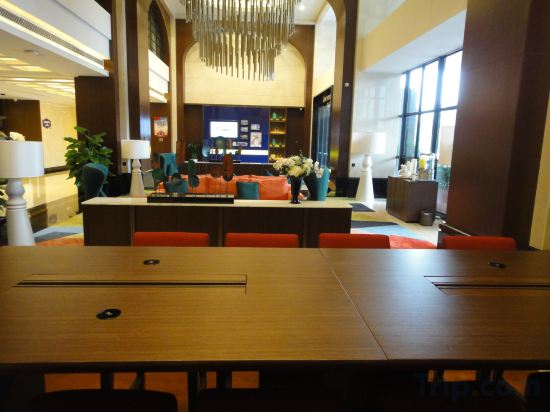 Фото Hampton by Hilton Shenzhen Bantian