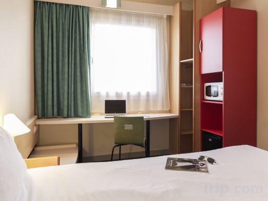 Фото Hotel ibis Madrid Getafe
