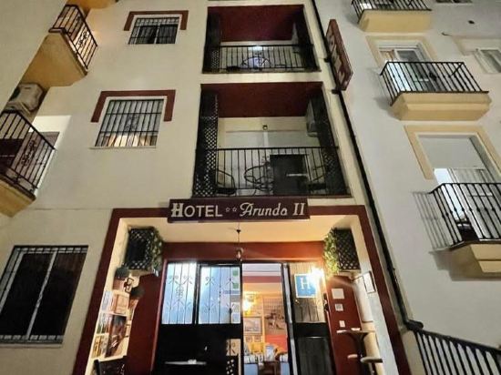 Фото Hotel Arunda II