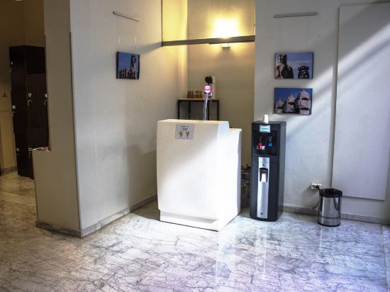 Фото Líbere Barcelona Sant Antoni