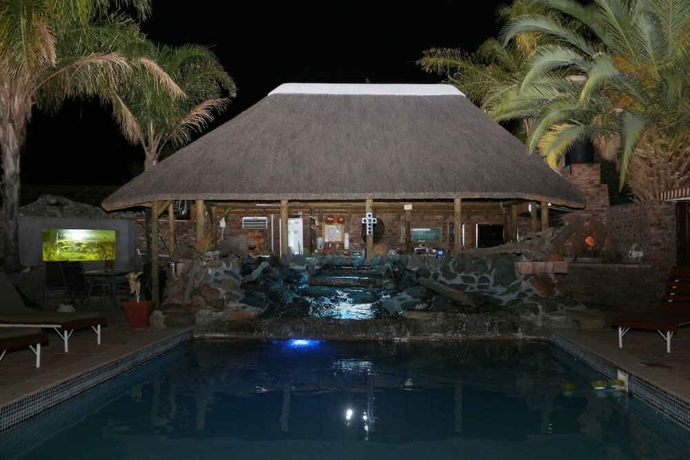 Фото Aan Die Oewer Guest House