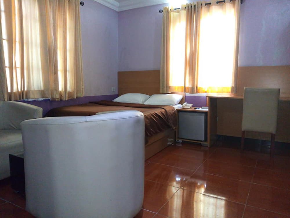 Фото Suncity Hotel