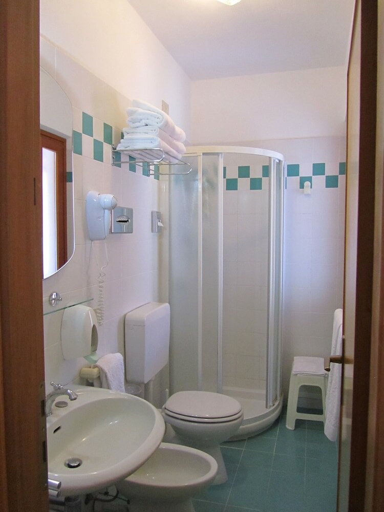 Фото Hotel Montemerlo