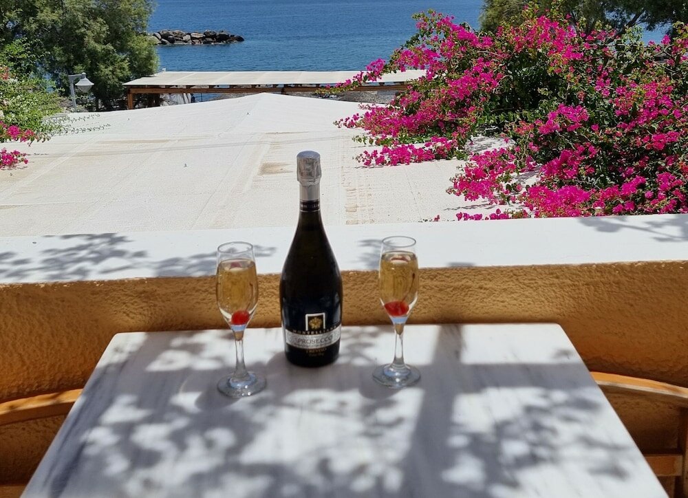 Фото Nostos Beach