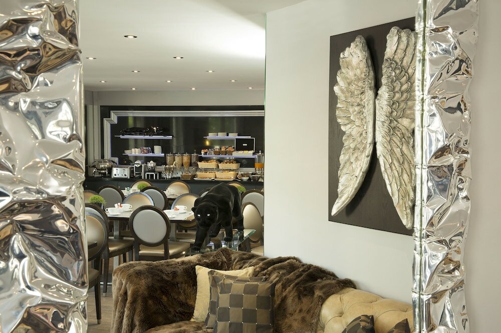 Фото Hotel Plaza Elysées