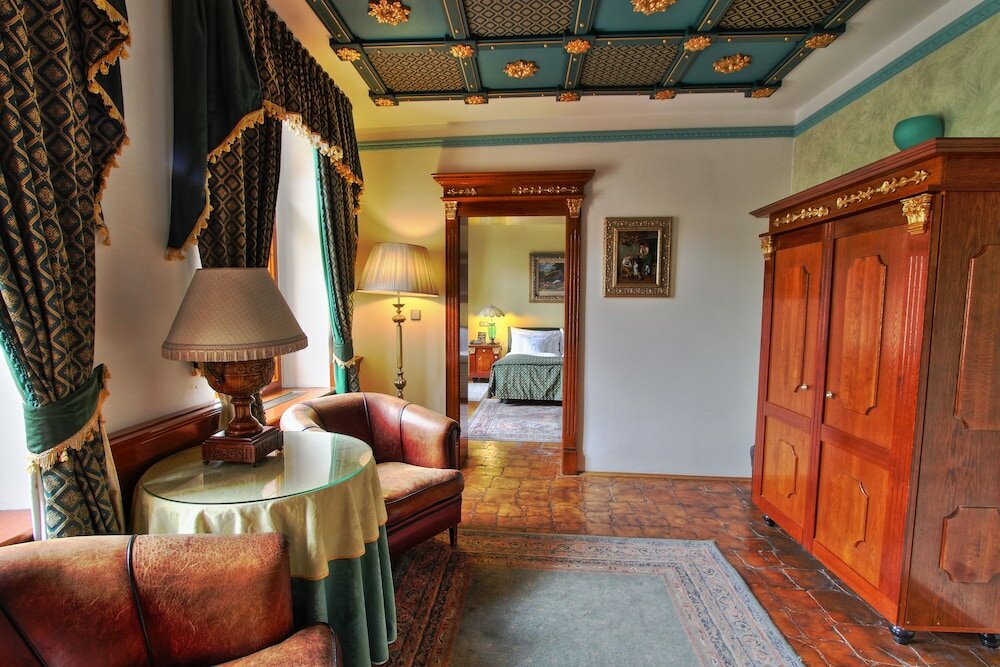 Фото Hotel U Páva