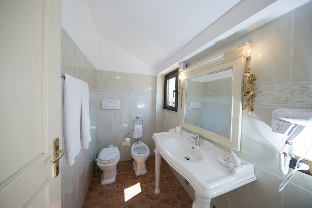 Фото Mancini Park Hotel