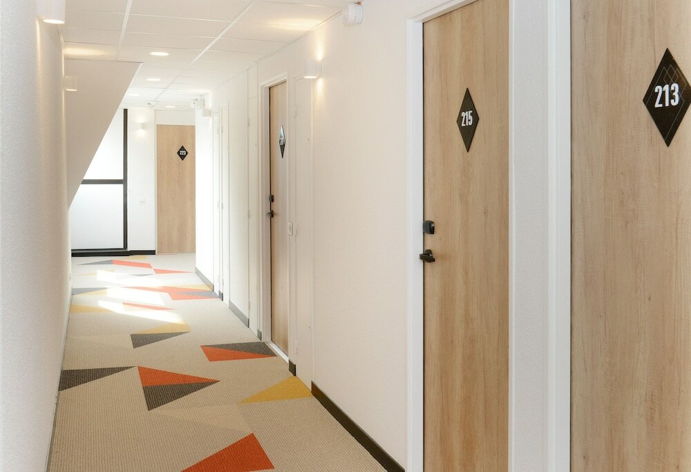 Фото ibis Styles Caen Centre Historique