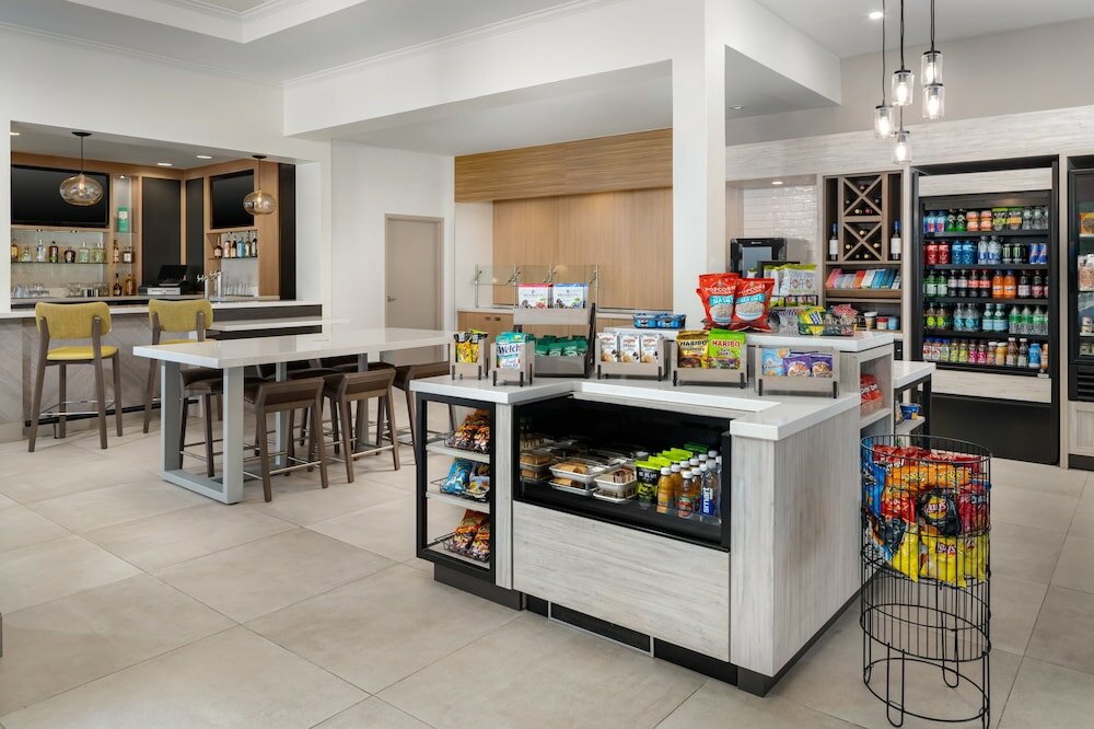 Фото Hilton Garden Inn Rockaway