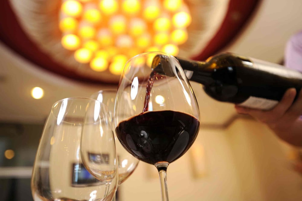 Фото Orchid Hotel