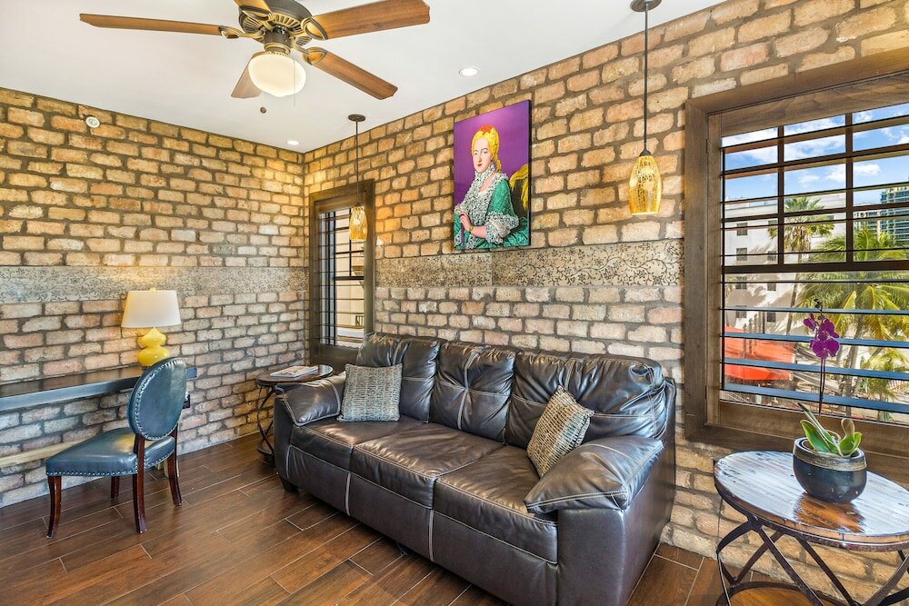 Фото Cavalier Hotel South Beach