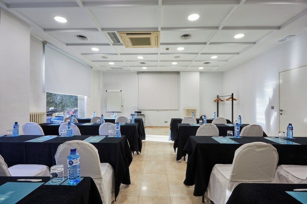 Фото Nh Castellón Turcosa