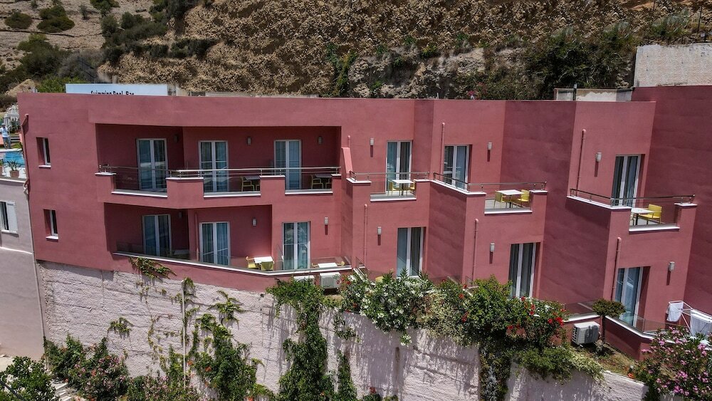 Фото Petra Hotel