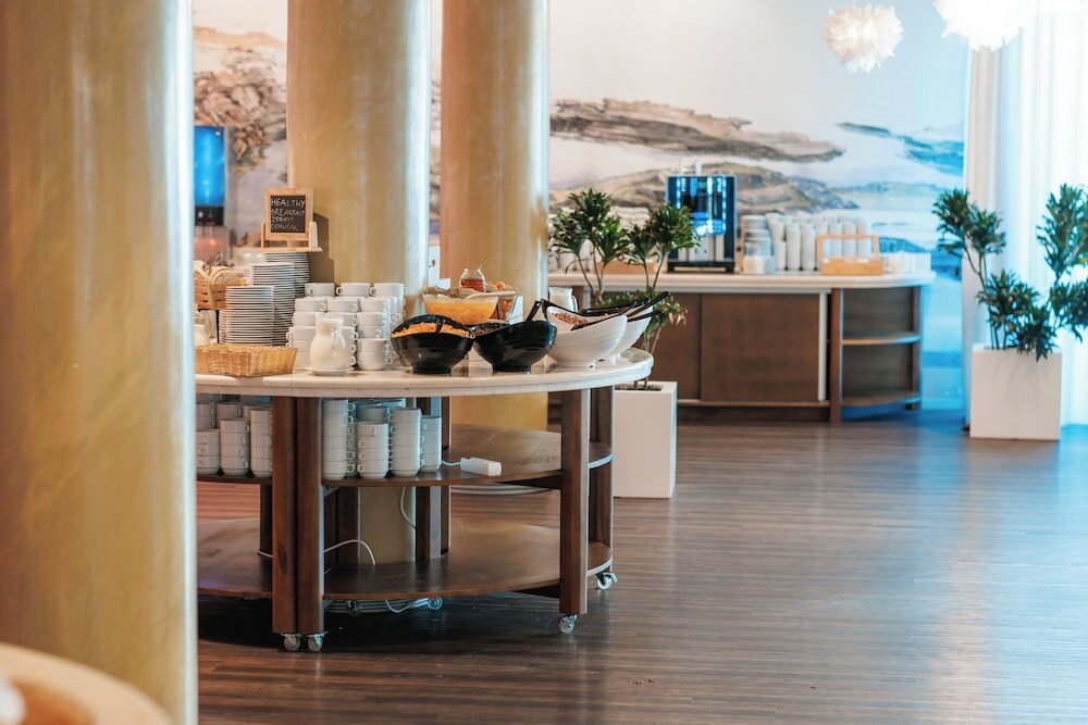 Фото Palmon Bay Hotel & SPA