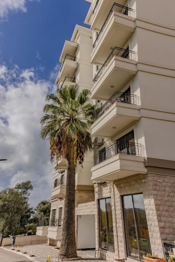 Фото Hotel Pharos