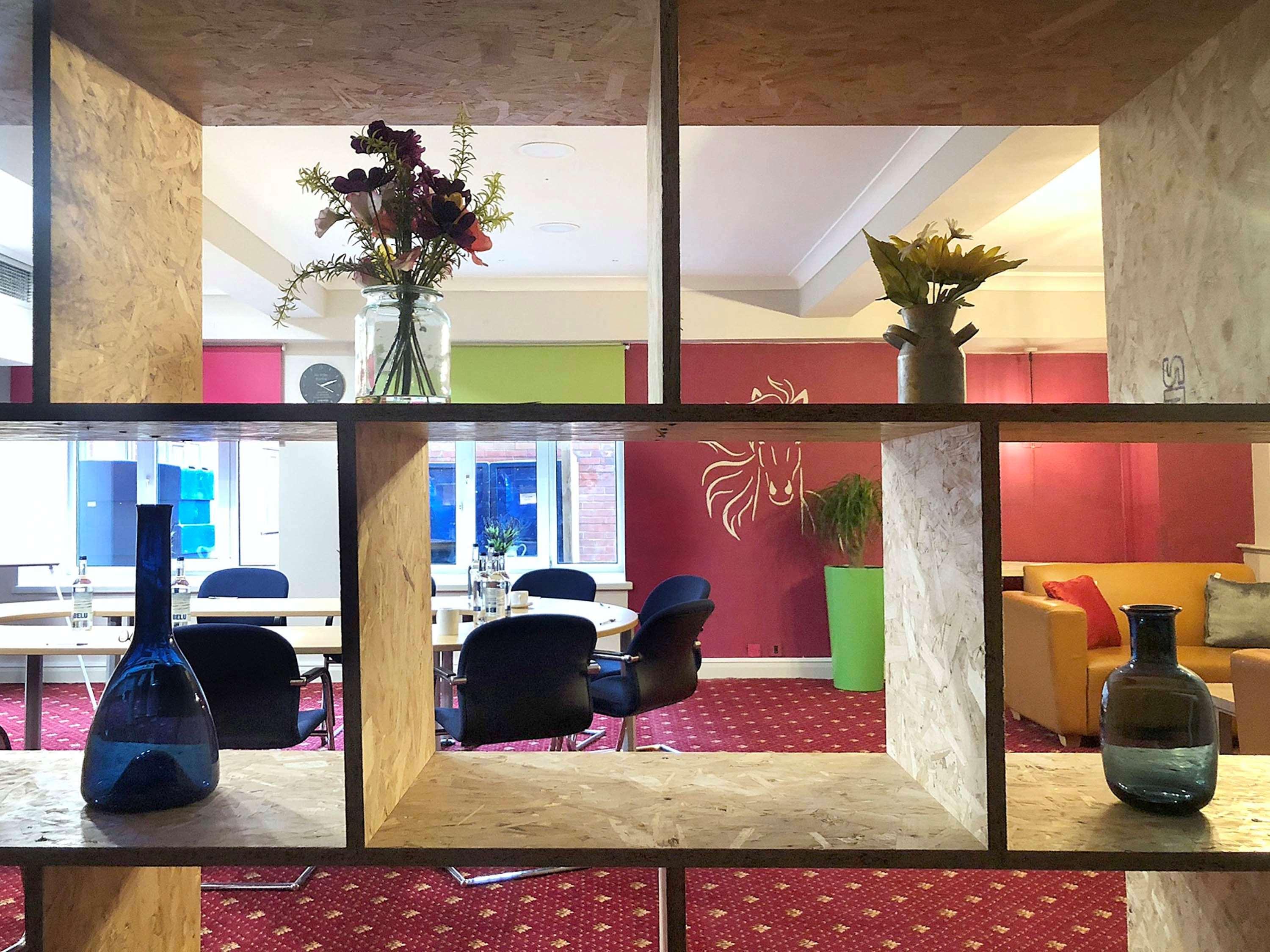 Фото Ibis Styles Reading Oxford Road