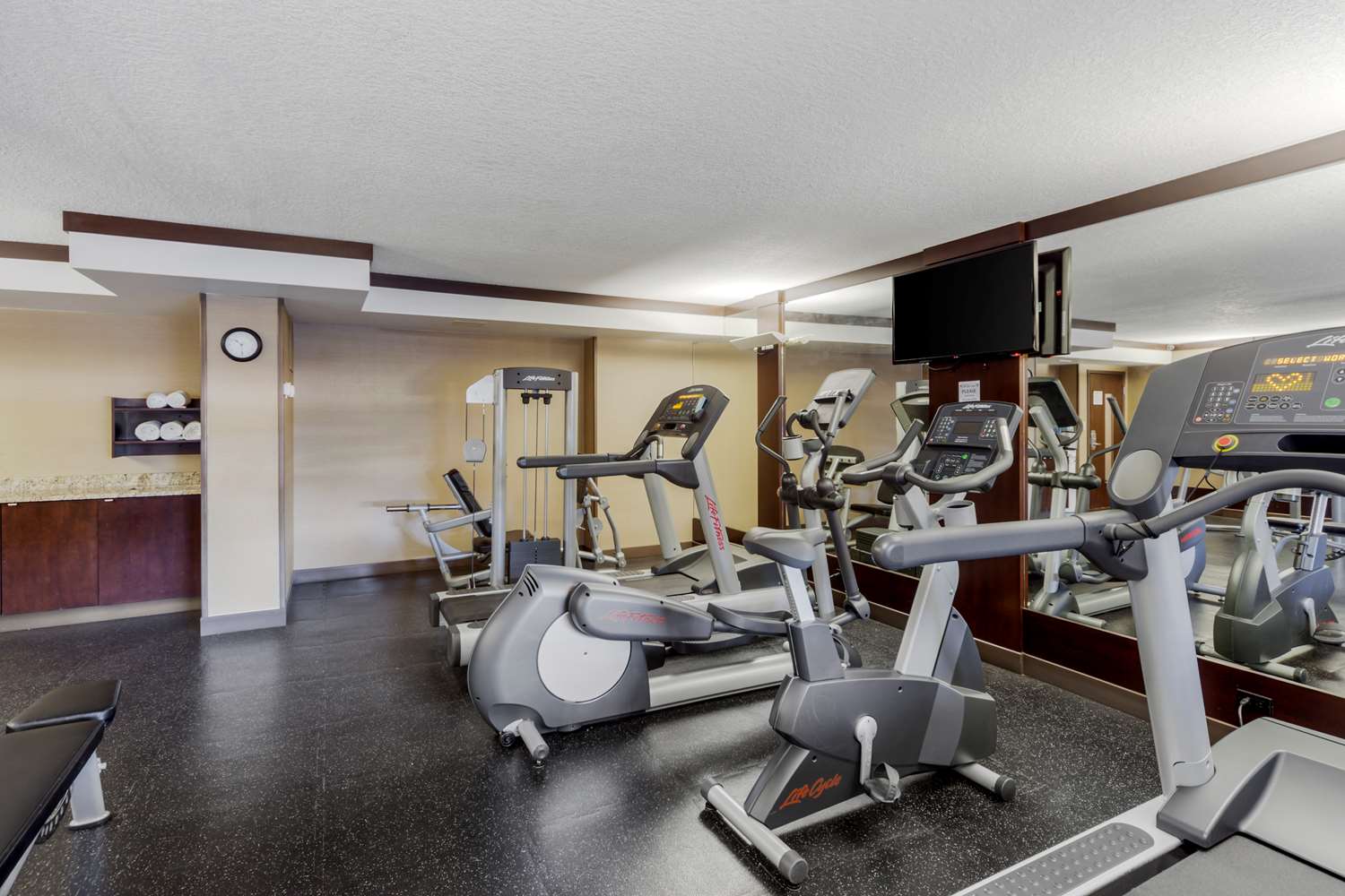 Фото Best Western Plus Edmonton Airport Hotel