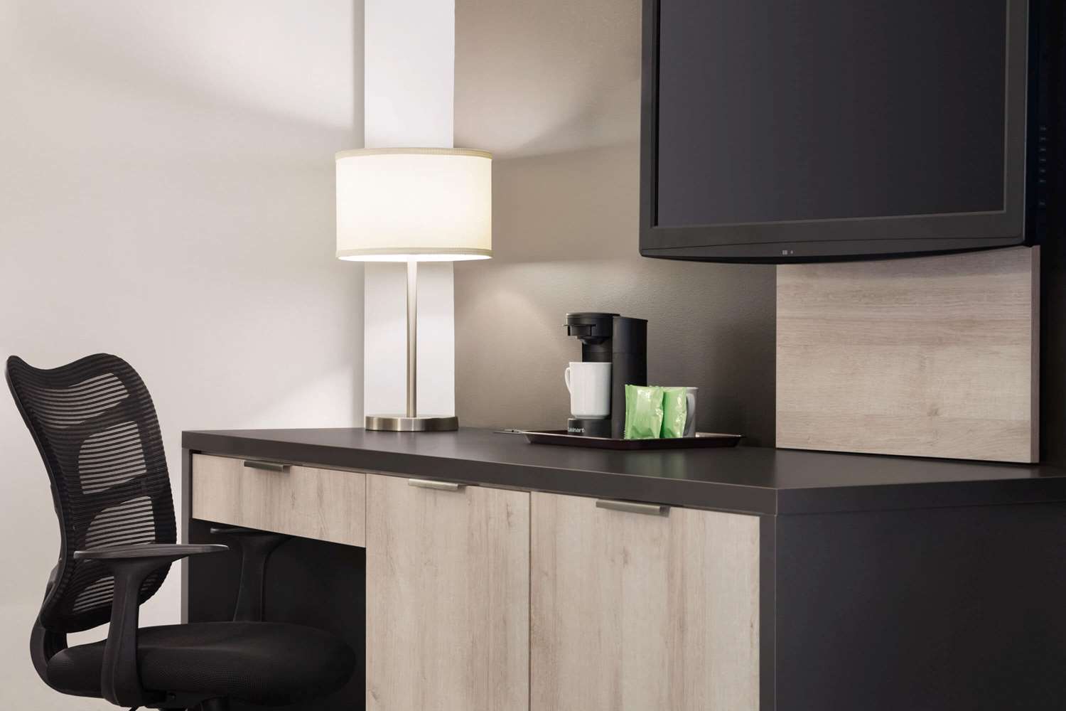 Фото Travelodge by Wyndham Alma