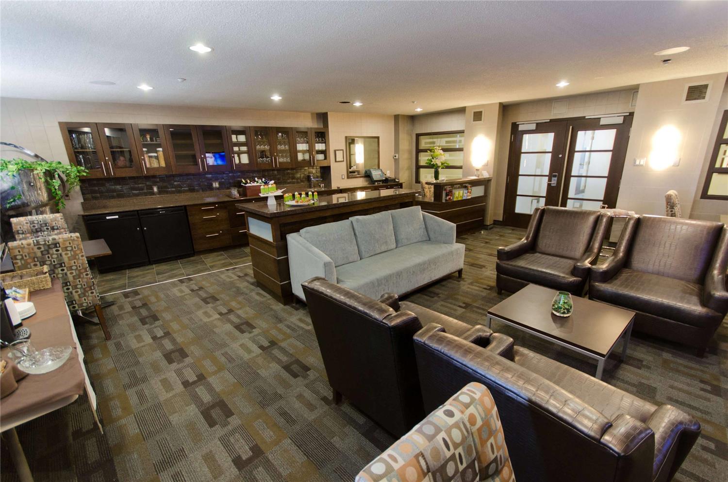 Фото Radisson Hotel Winnipeg Downtown