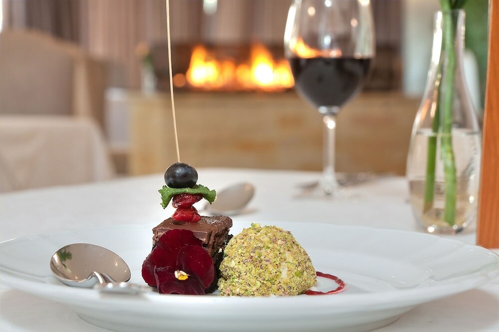 Фото The Syrene Boutique Hotel