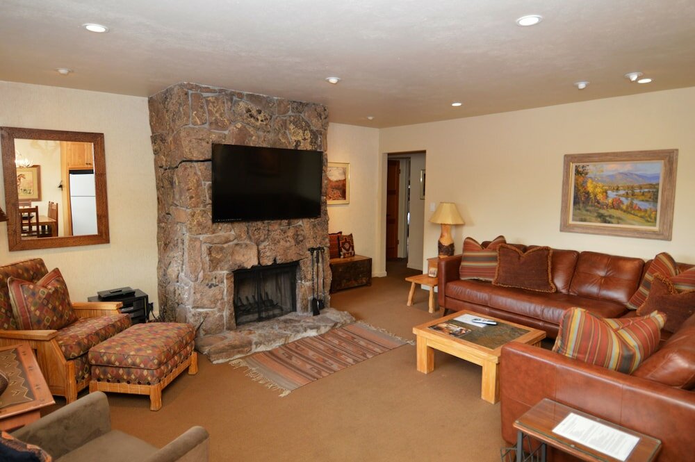 Фото Aspen Silverglo by Frias