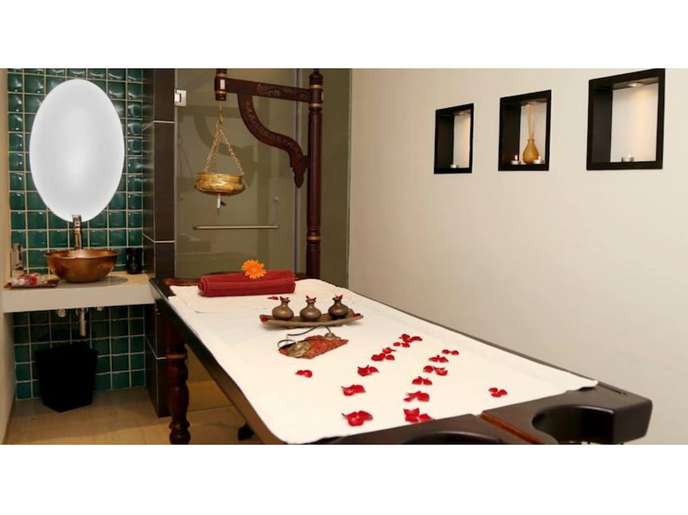 Фото Country Inn & Suites by Radisson, Navi Mumbai