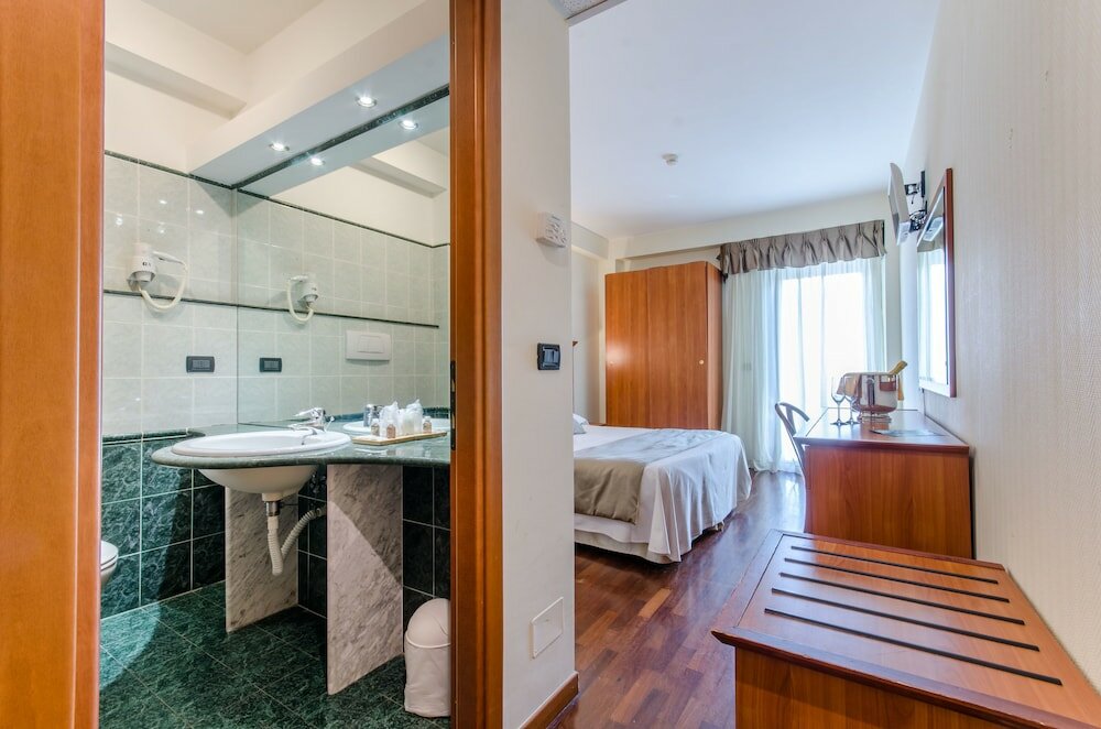 Фото Hotel Federico II L'Aquila