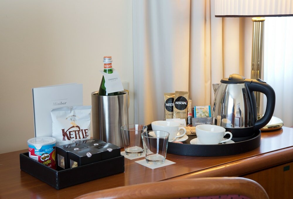 Фото Starhotels Business Palace