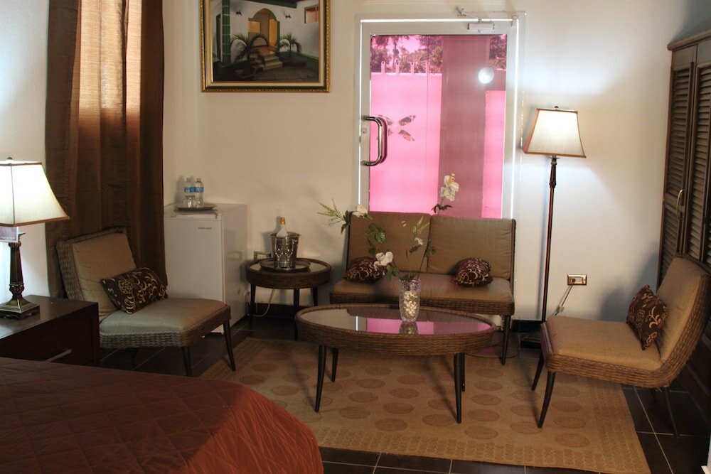 Фото La Maison Hotel