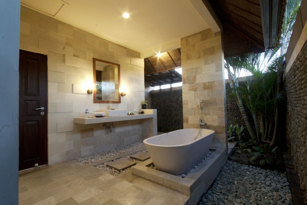 Фото Bali Nyuh Gading Villa