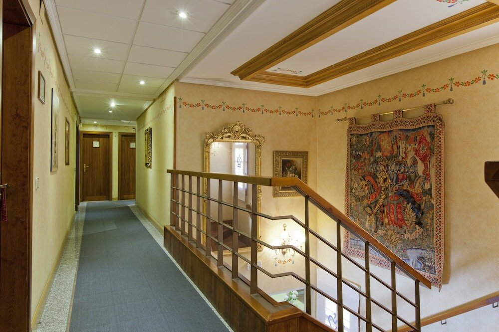 Фото Hotel Casona de la Reyna