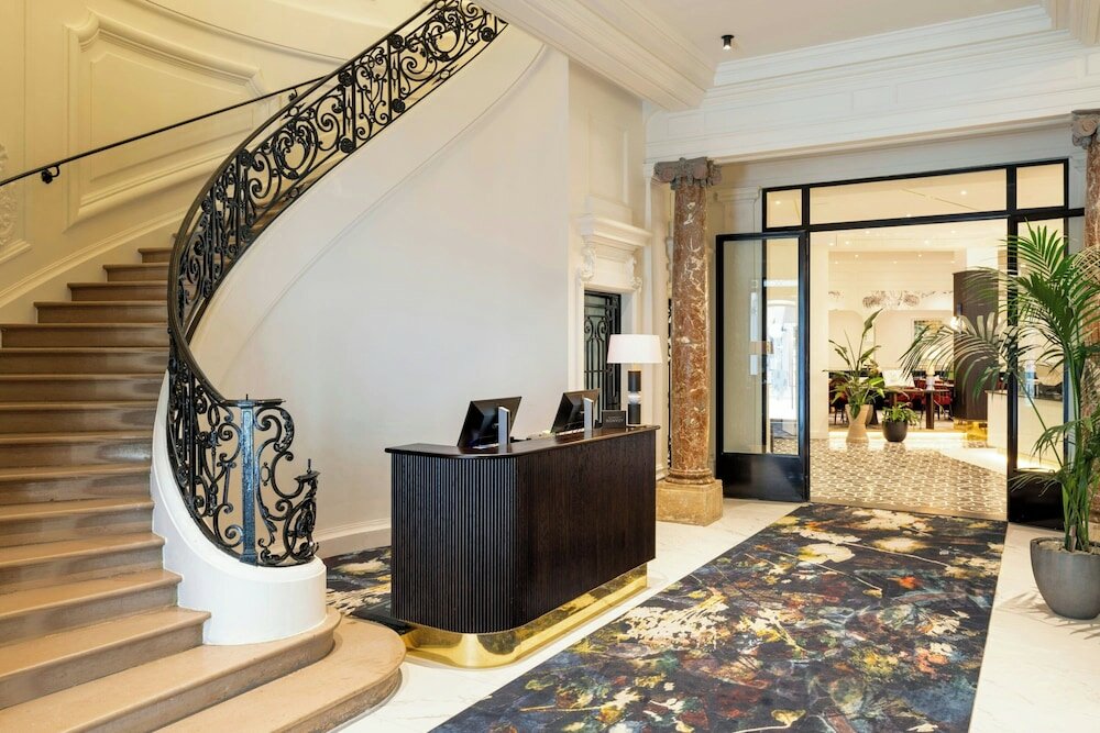 Фото отеля 3