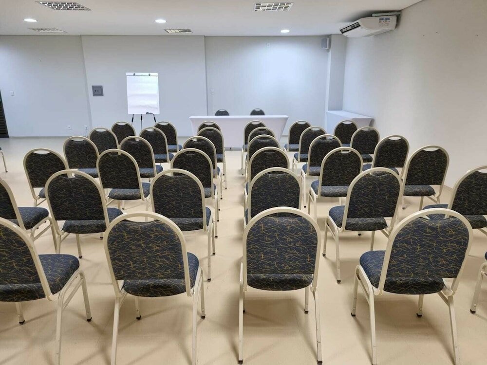 Фото Hotel Plaza Garden