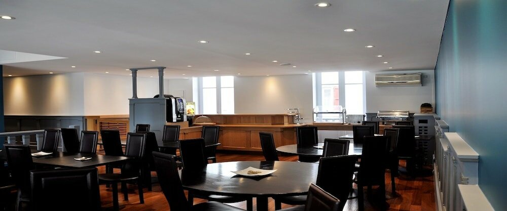 Фото Hotel Colbert