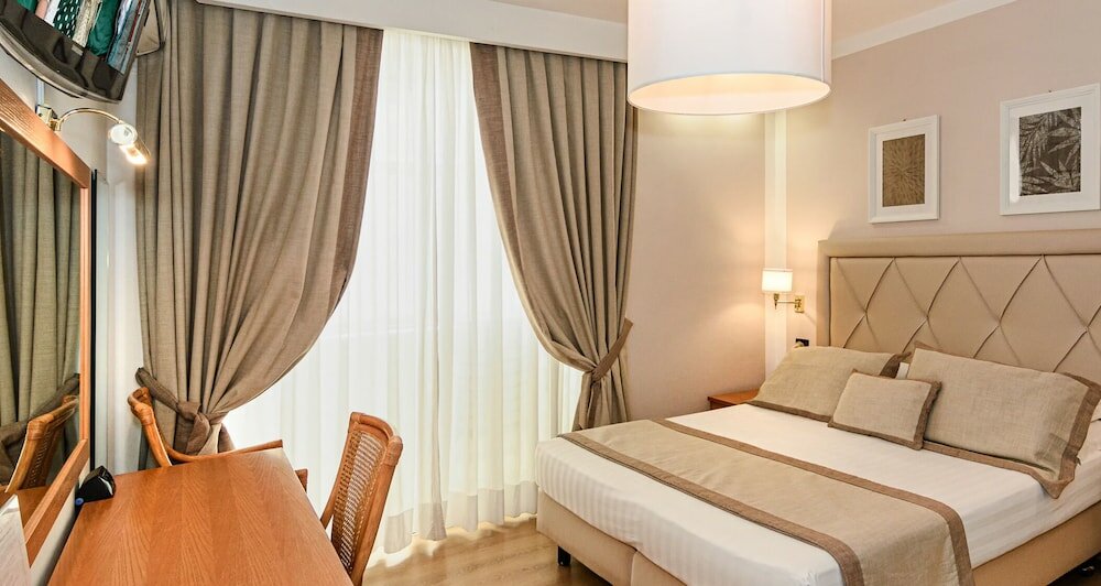 Фото Raffaelli Park Hotel