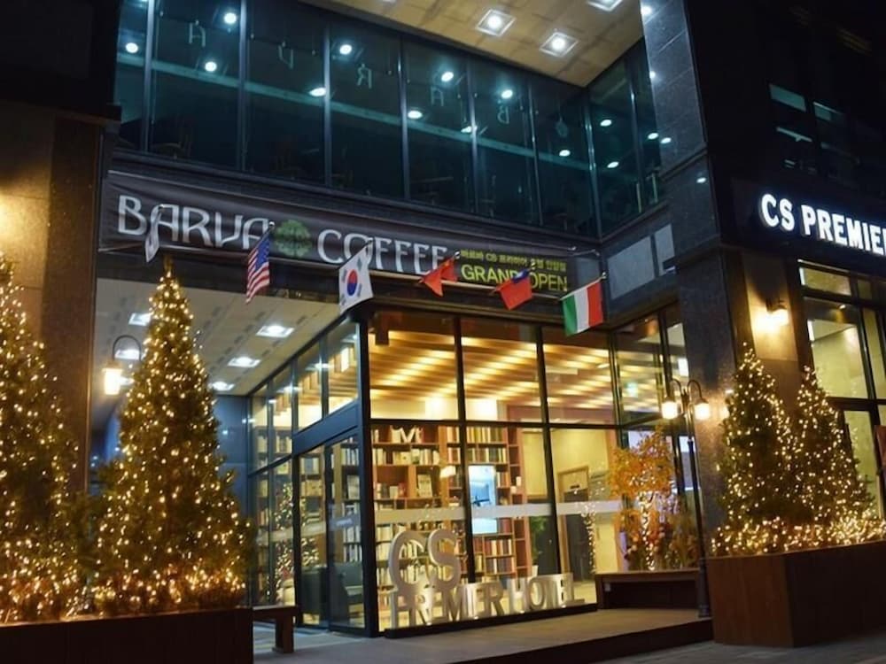 Фото CS Premier Hotel