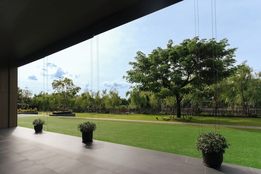 Фото Courtyard by Marriott Bangkok Suvarnabhumi Airport