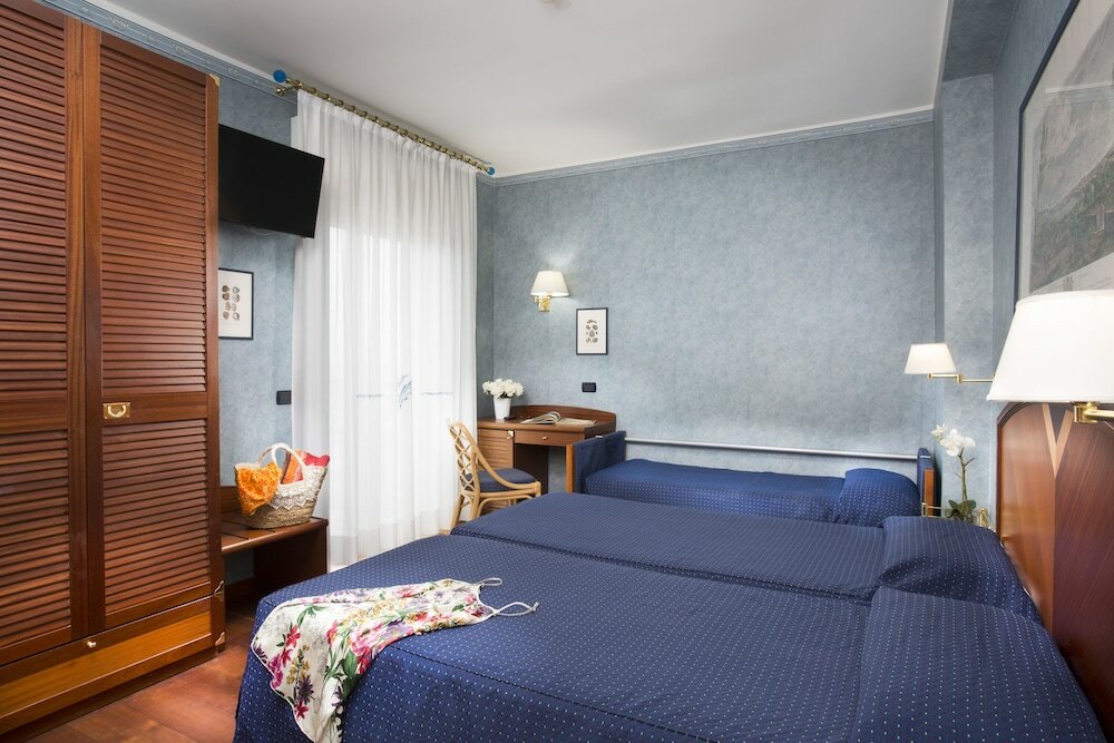 Фото Hotel Atilius