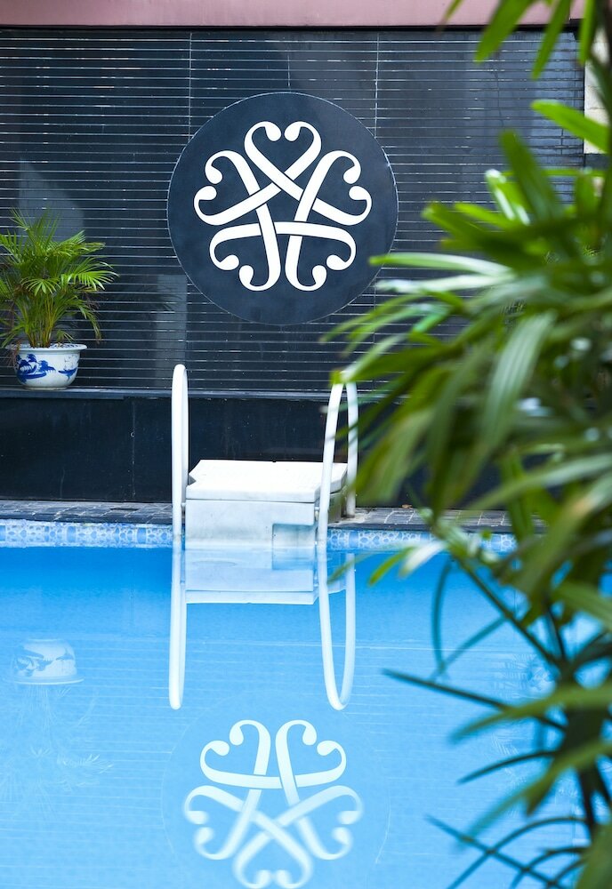 Фото Cherish Hotel