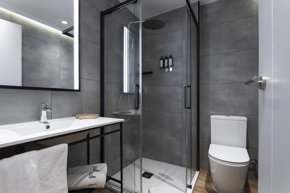 Фото Petit Palace Cliper Gran Vía