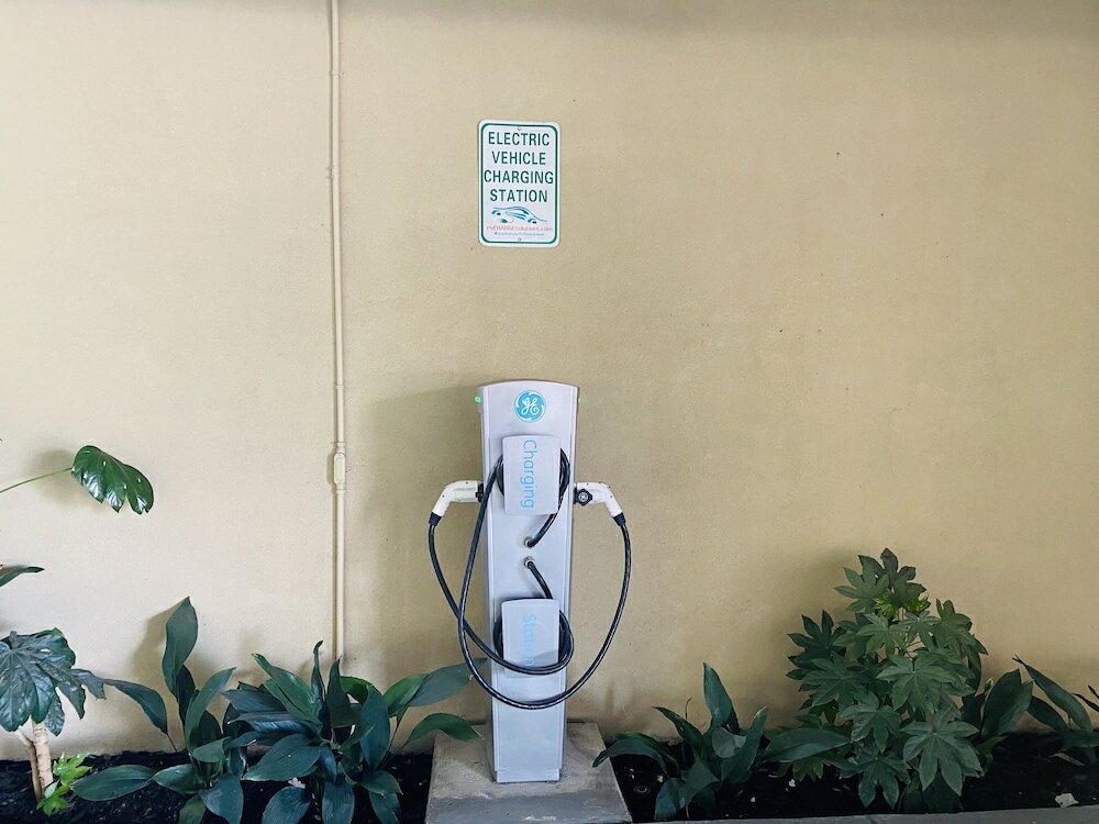 Фото Holiday Inn Express Redwood City-Central, an Ihg Hotel