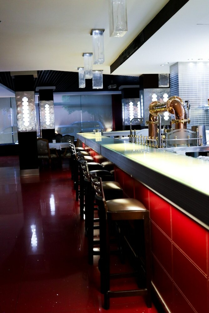 Фото Hotel Benetússer