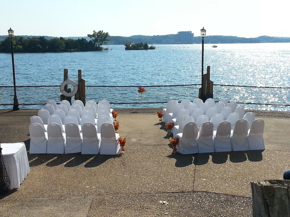 Фото Lodge Of Four Seasons Golf Resort, Marina & SPA