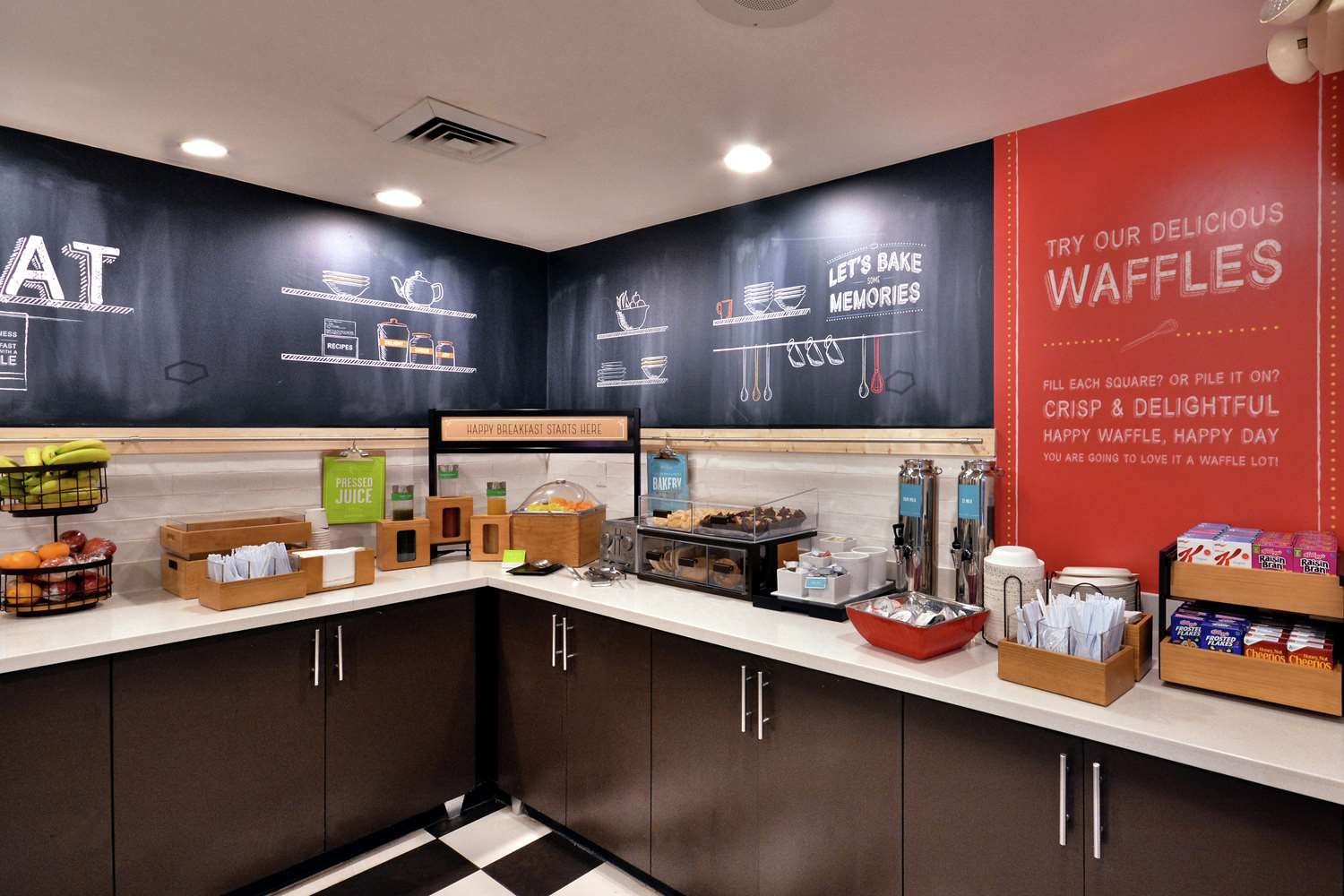 Фото Hampton Inn Raleigh-Capital Blvd. North