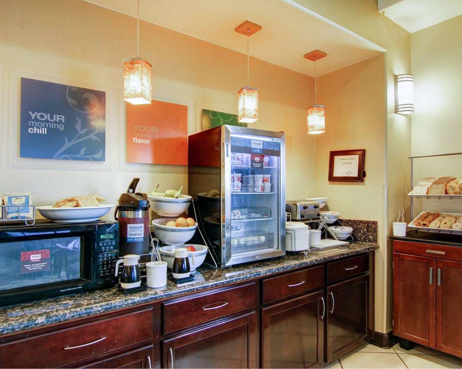 Фото Comfort Suites Fort Stockton