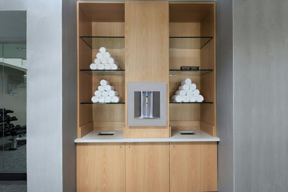 Фото Courtyard by Marriott Austin The Domain Area