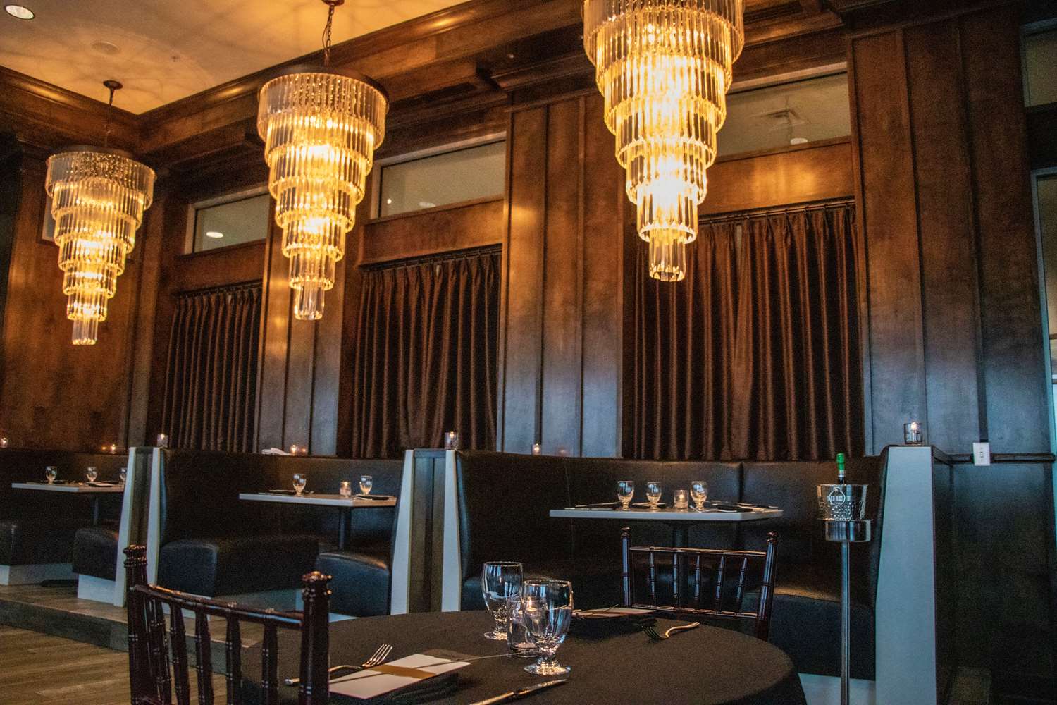 Фото The Strathallan Rochester Hotel & Spa- A DoubleTree by Hilton