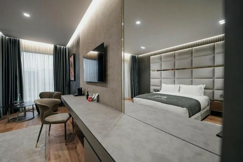 Фото Отель Marinaj