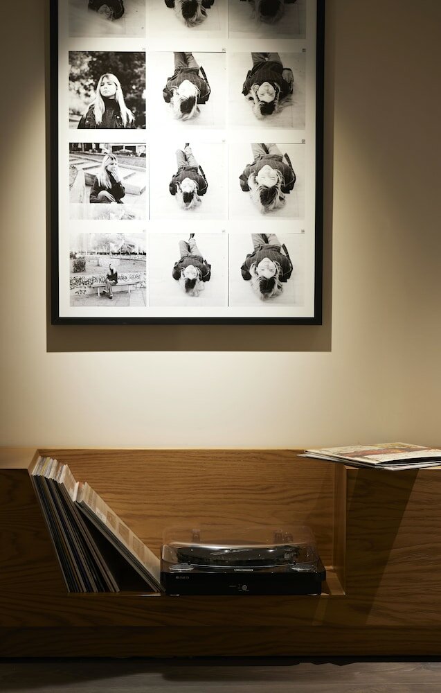 Фото Teight Hotel